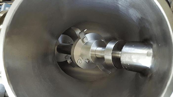 Used 8 QUART P-K TWIN SHELL BLENDER – SANITARY S/S – LIQUID/SOLIDS BAR