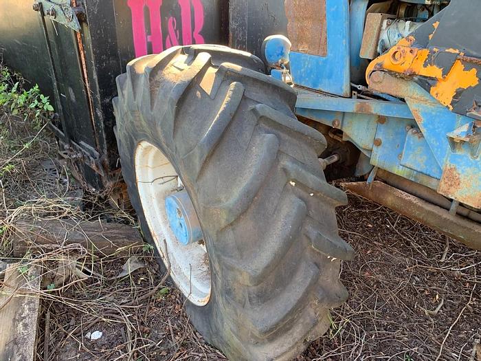 Used 1990 FORD TW15