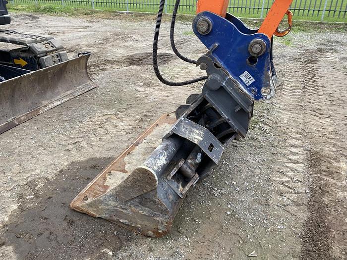 Usato 2015 HITACHI ZX-85 USB-5