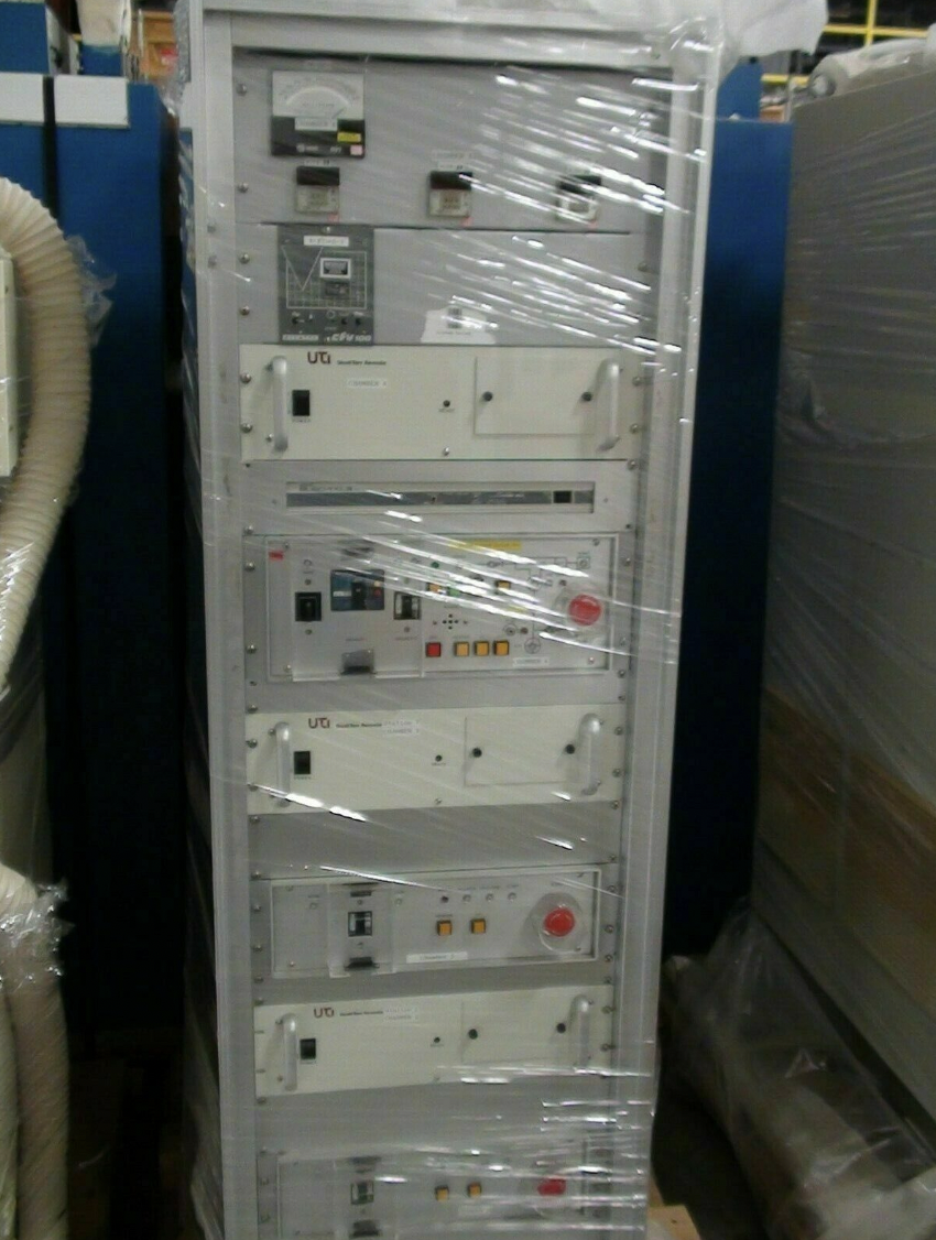 Used MKS UTI QUALITORR REMOTE STATION CONTROLLER RACK APPLIED MATERIALS