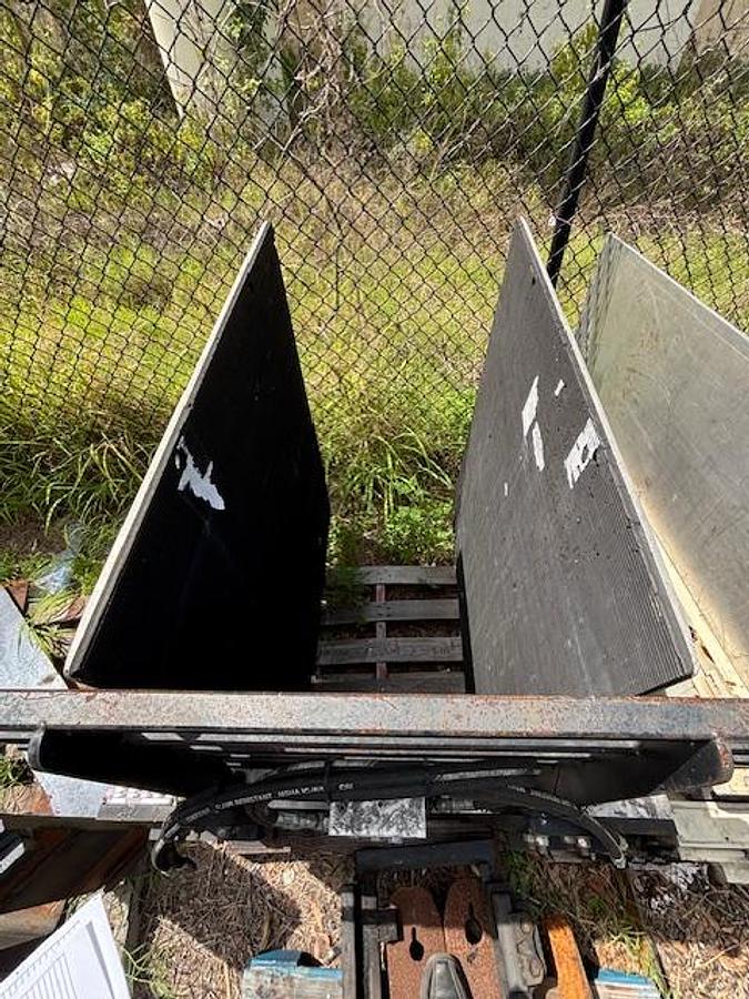 Used Long Reach LCC25NSB4048STD0A0