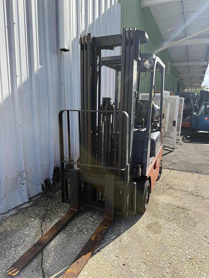 Used Toyota IC-Cushion Tires 3,000lbs Capacity