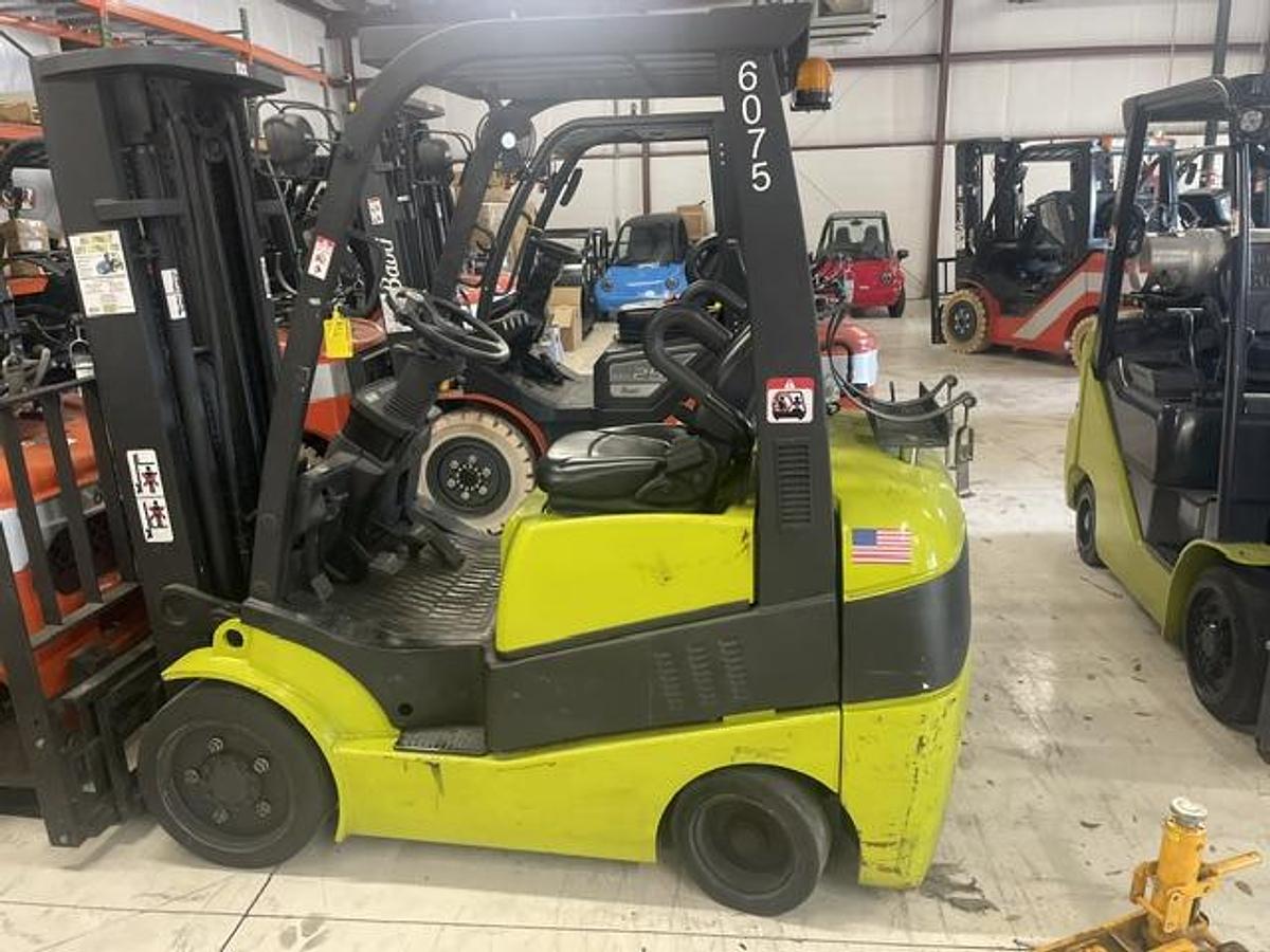 Used 2015 Clark C25CL