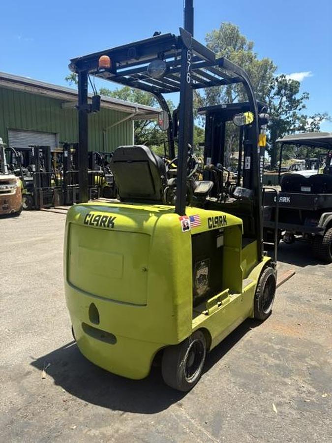 Used 2014 Clark ECX25