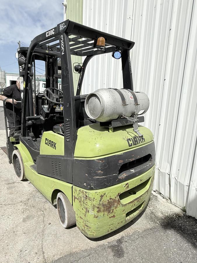 Used Clark IC-Cushion Tires 6,000lbs Capacity