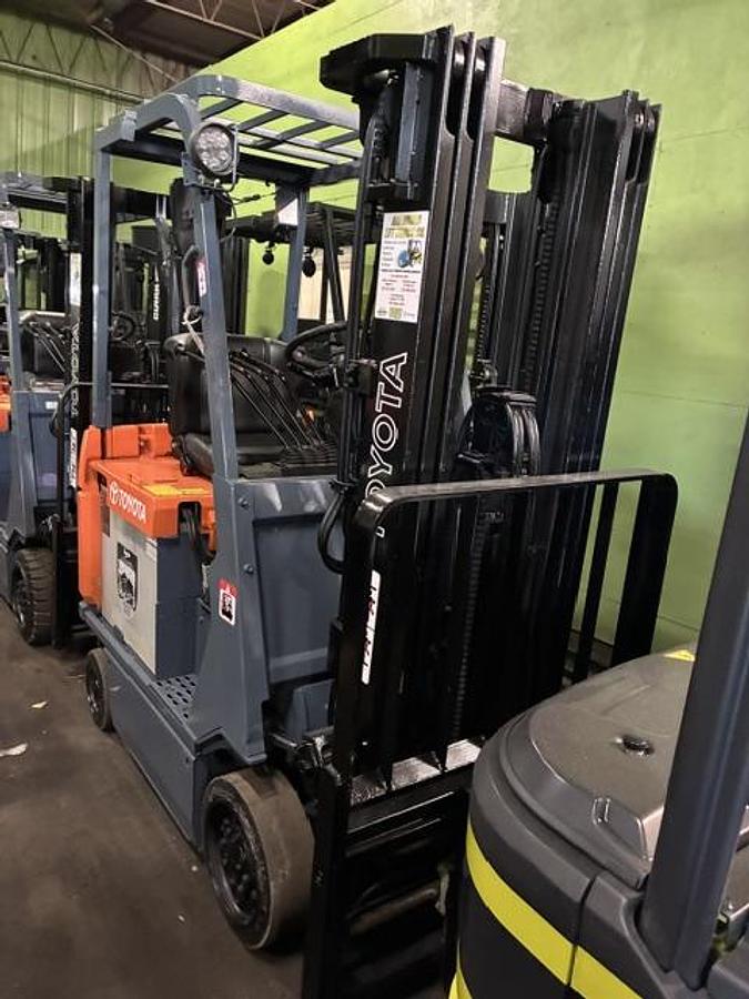 Refurbished 2017 Toyota 7FBCU15