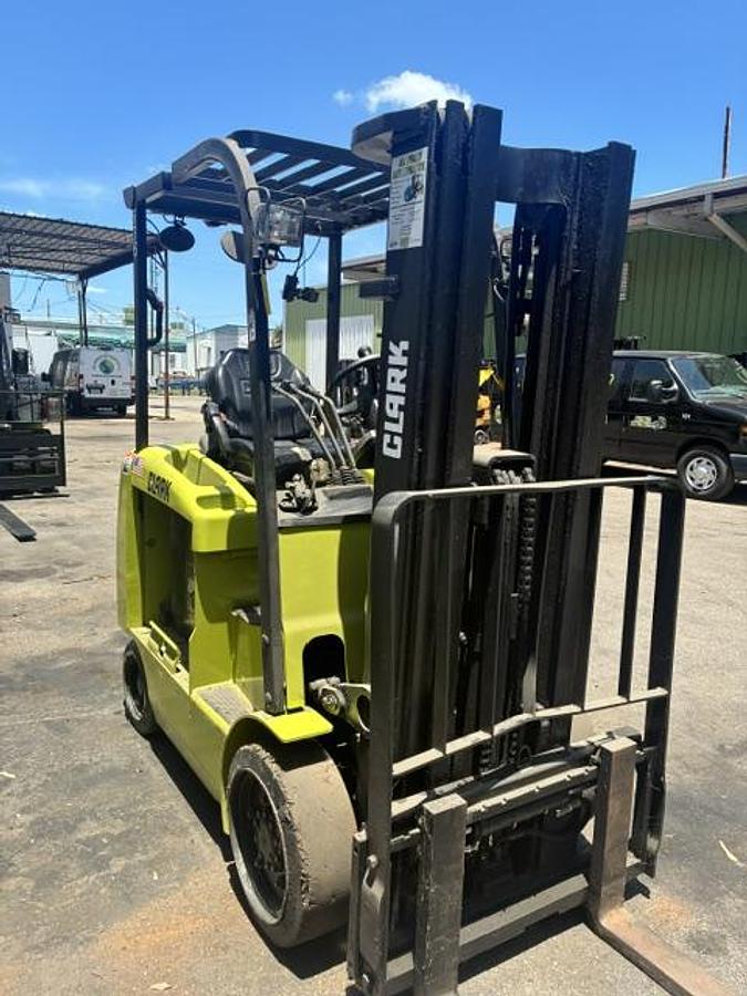 Used 2014 Clark ECX25