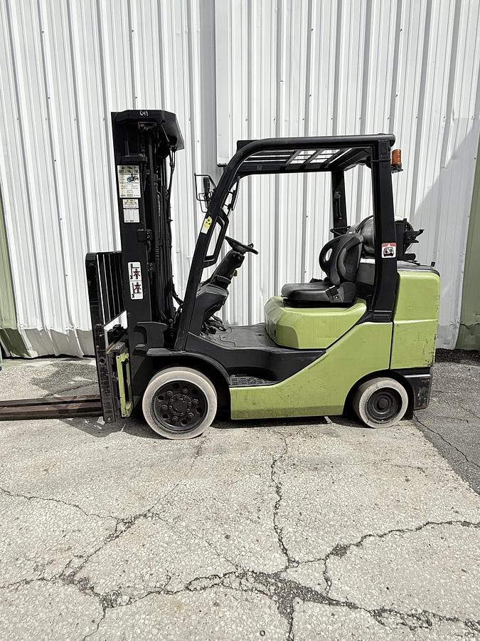 Used Toyota IC-Cushion Tires 6,500lbs Capacity