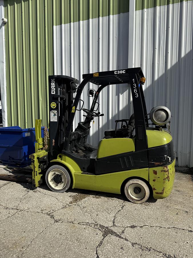 Used Clark IC-Cushion Tires 6,000lbs Capacity