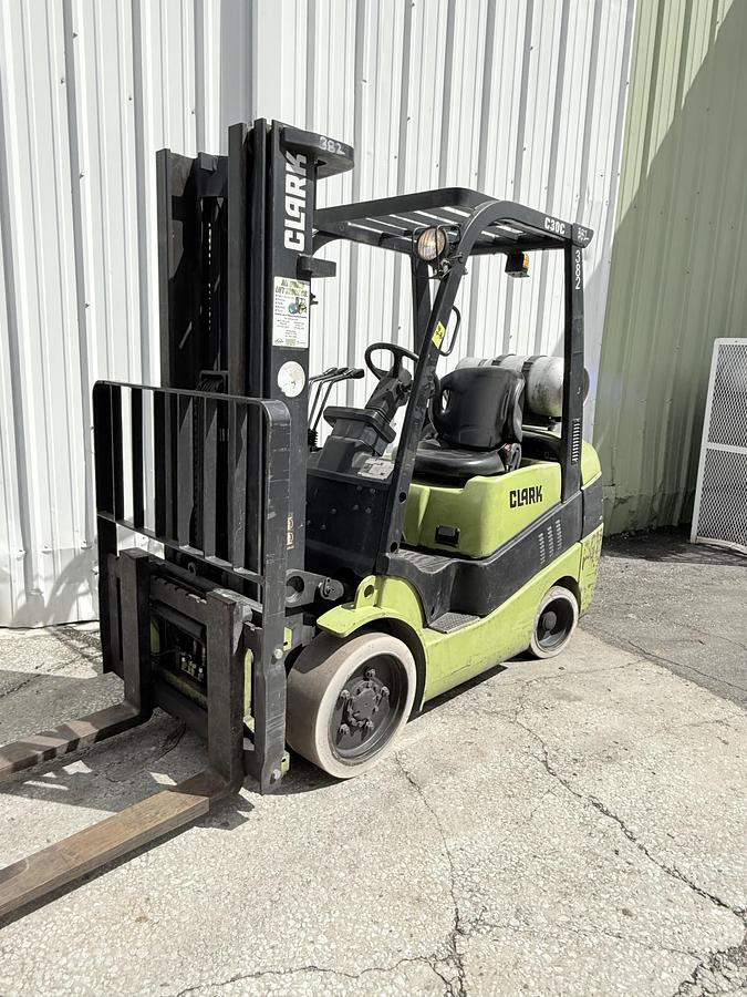 Used Clark IC-Cushion Tires 6,000lbs Capacity