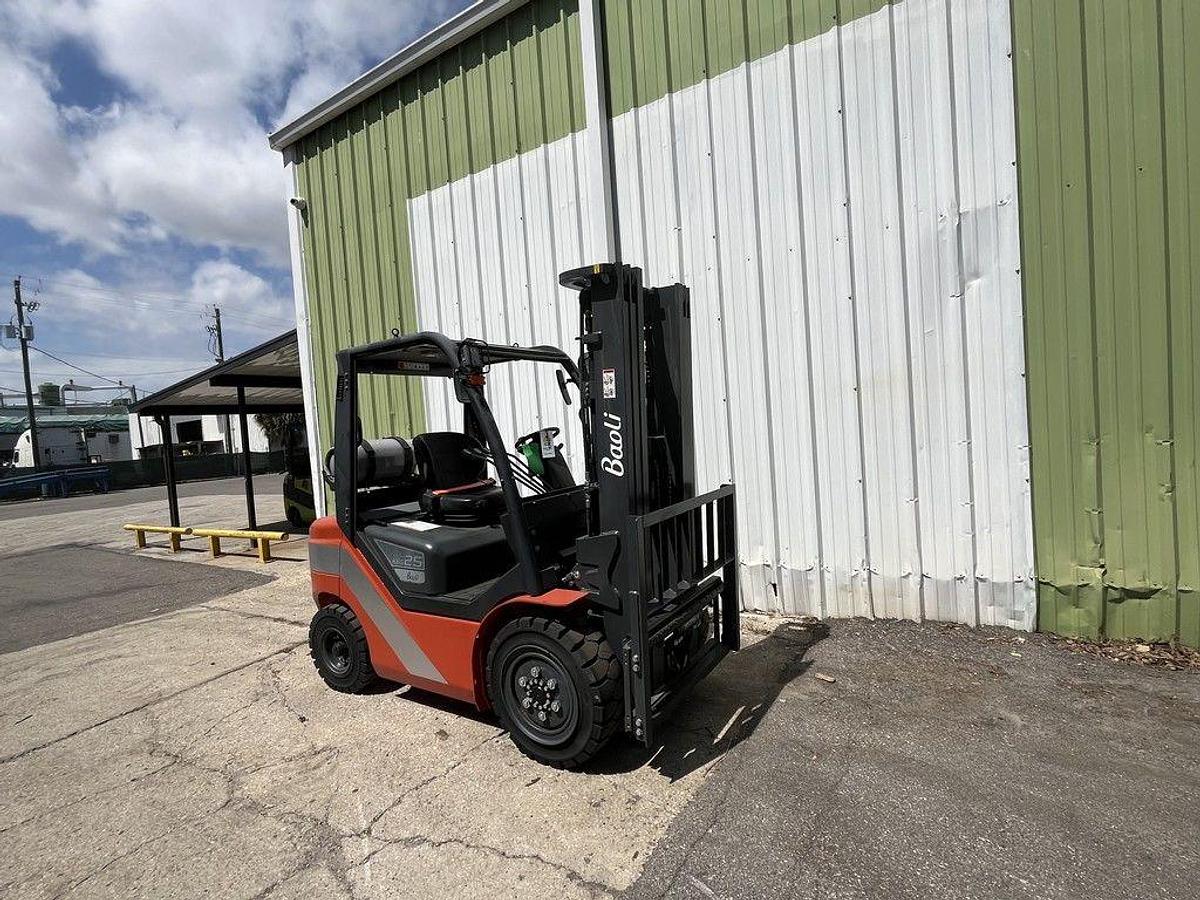 Used 2023 Baoli KBG25