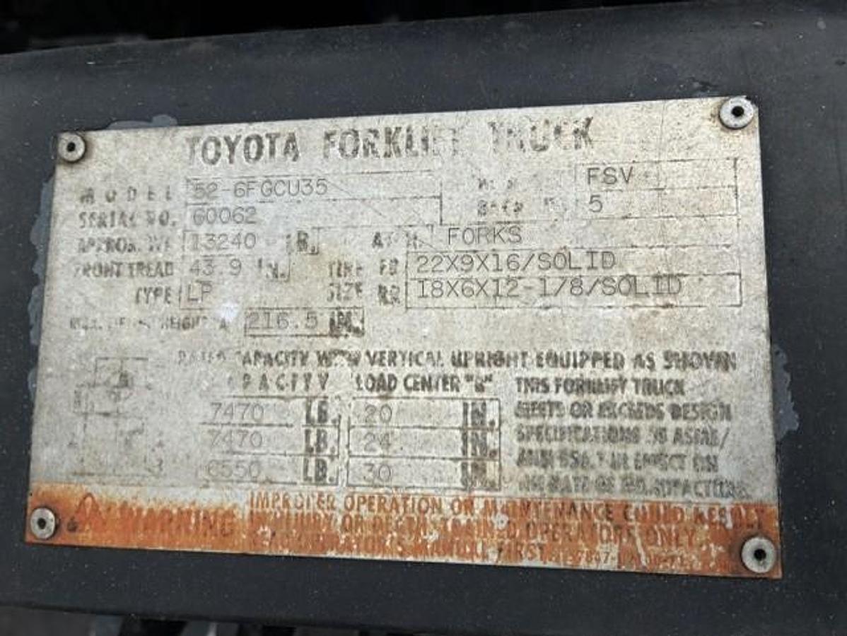 Used 1997 Toyota 52-6FGCU35