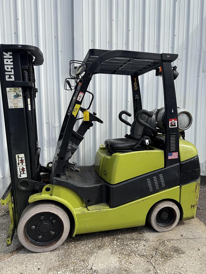 Used Clark IC-Cushion Tires 6,000lbs Capacity