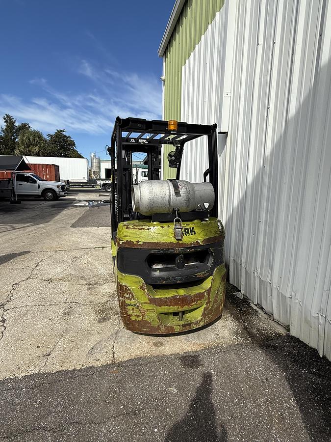 Used Clark IC-Cushion Tires 5,000lbs Capacity