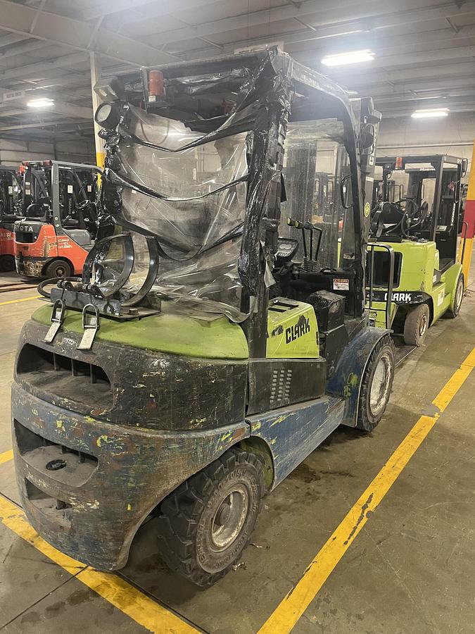 Used 2016 Clark C30L