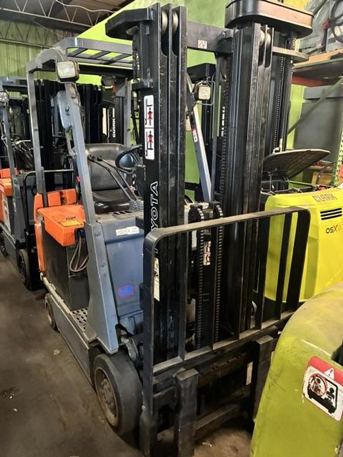 Used 2003 Toyota 7FBCU15