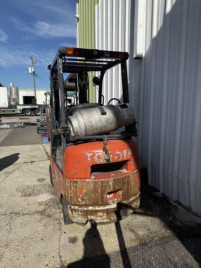 Used Toyota IC-Cushion Tires 3,000lbs Capacity