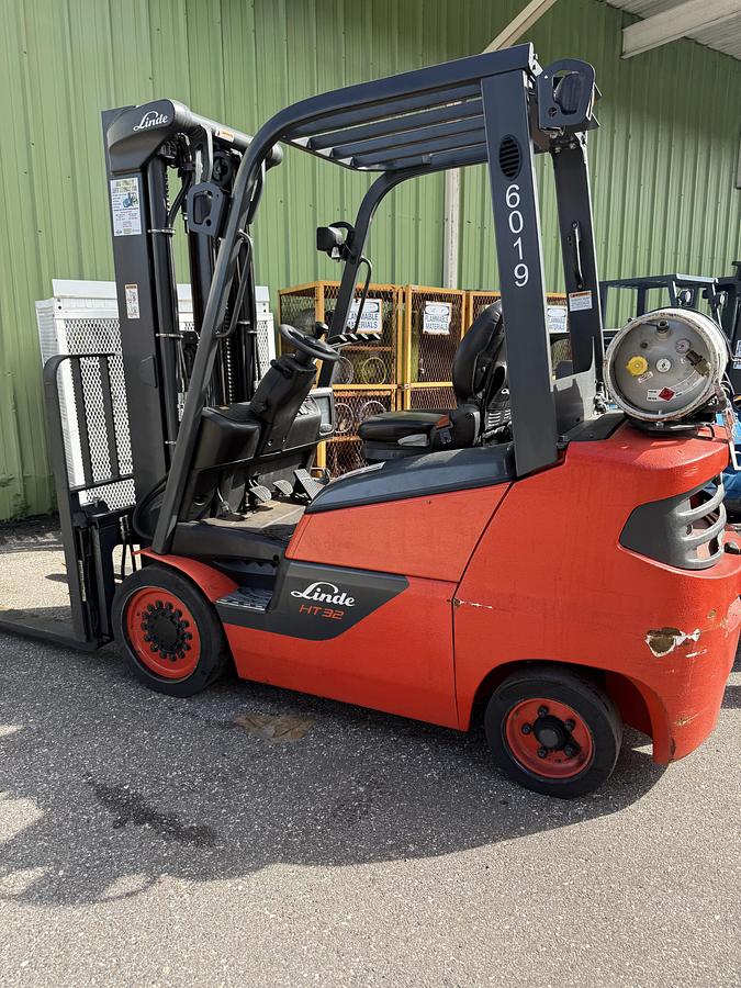 Used Linde IC-Cushion Tires 6,500lbs Capacity