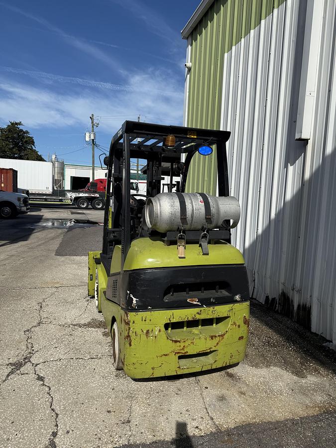 Used Clark IC-Cushion Tires 6,000lbs Capacity