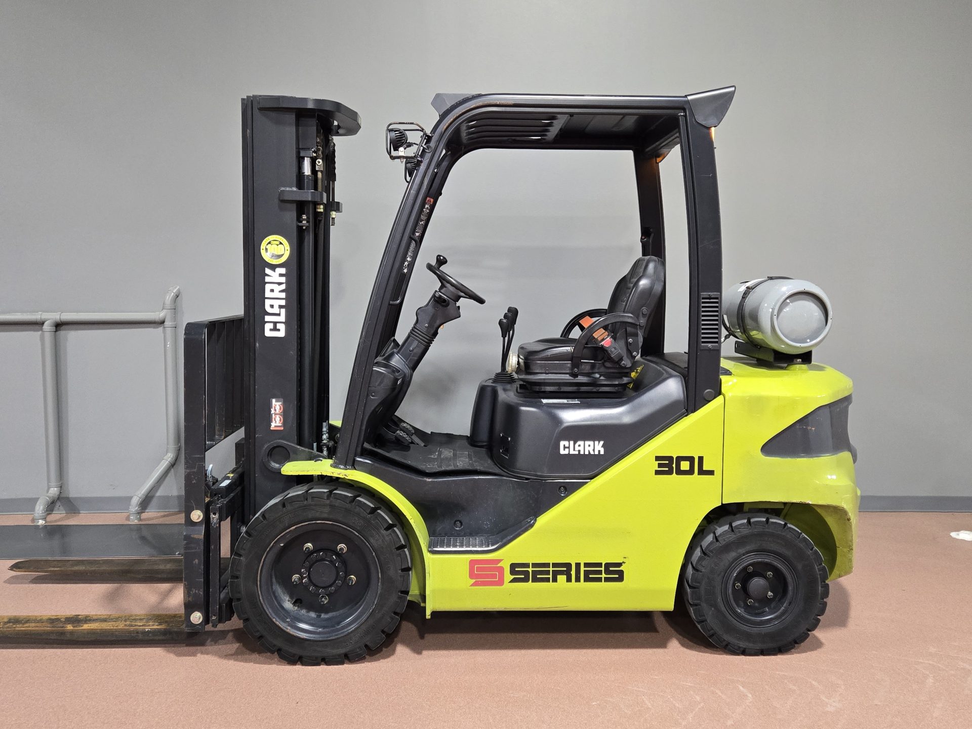 2026 Clark S30L