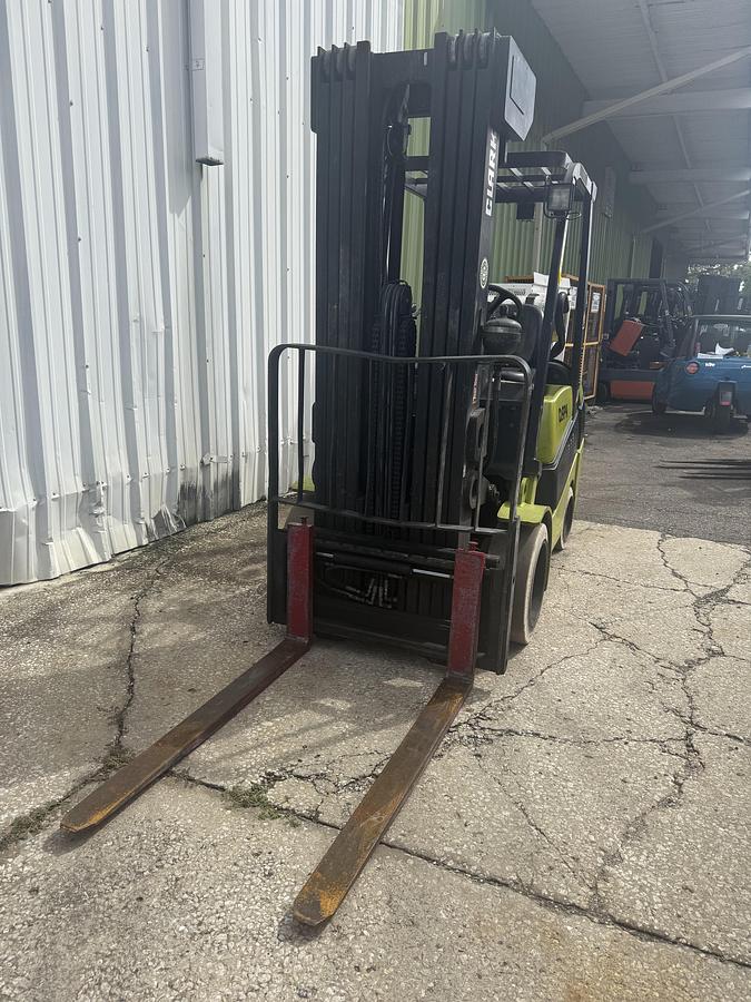 Used Clark IC-Cushion Tires 6,500lbs Capacity
