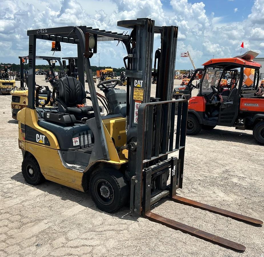 Used 2018 Caterpillar GP18N