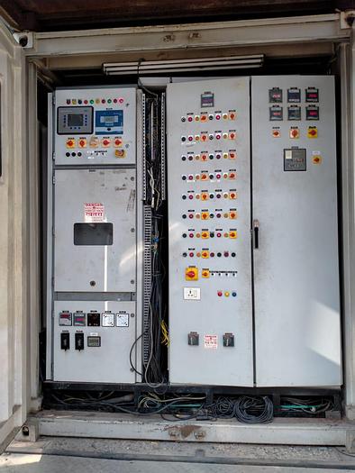 Used 2 MW 2011 Used MWM TCG2020V20 Natural Gas Generator