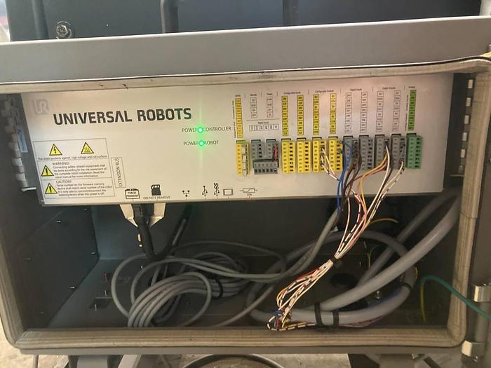 Used 2019 UNIVERSAL ROBOTS UR10E
