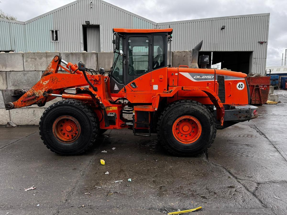 Used 2018 Doosan DL250