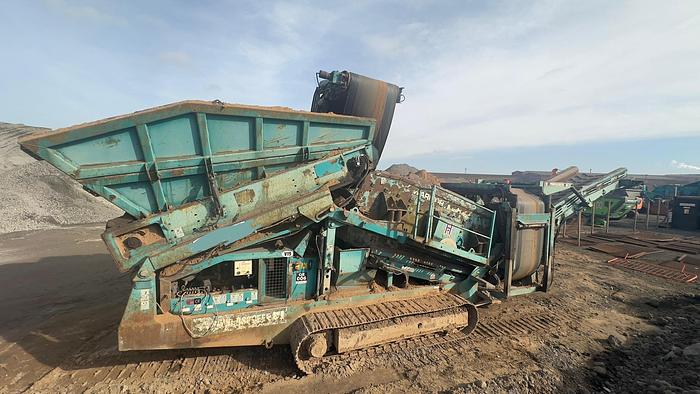 Used 2005 Powerscreen Warrior 1400