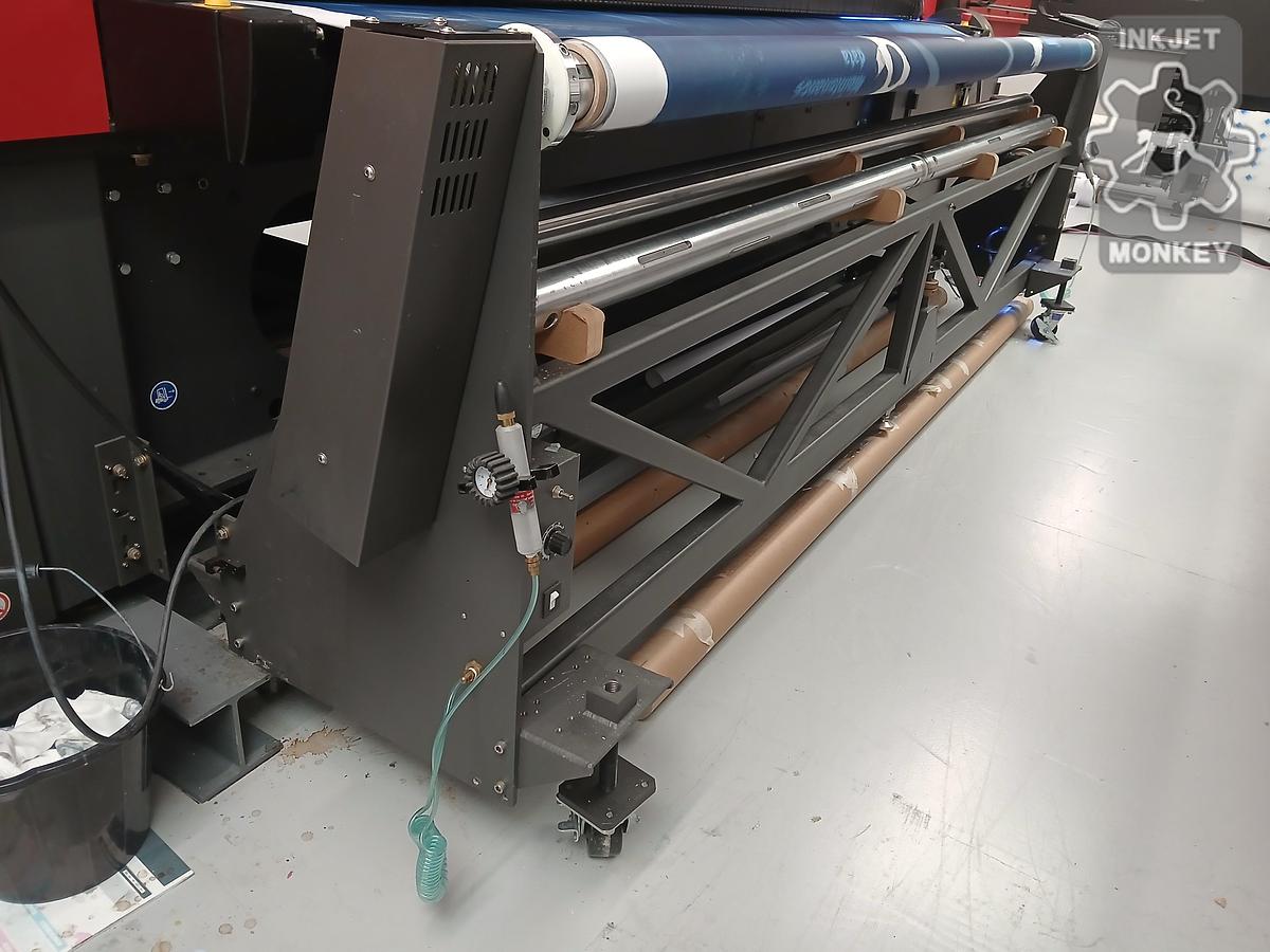 Used EFI VUTEk HS125 Feeder Table