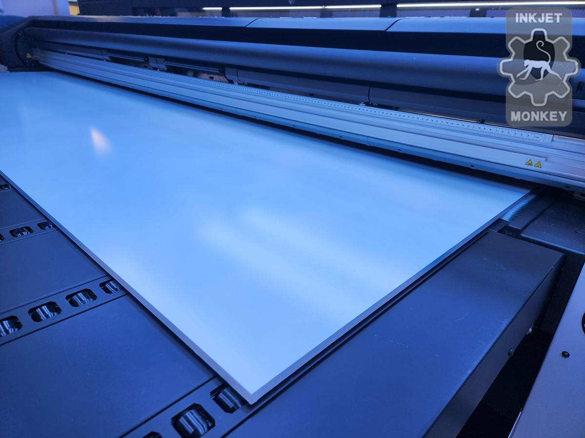 Used 2018 HP R2000 Plus