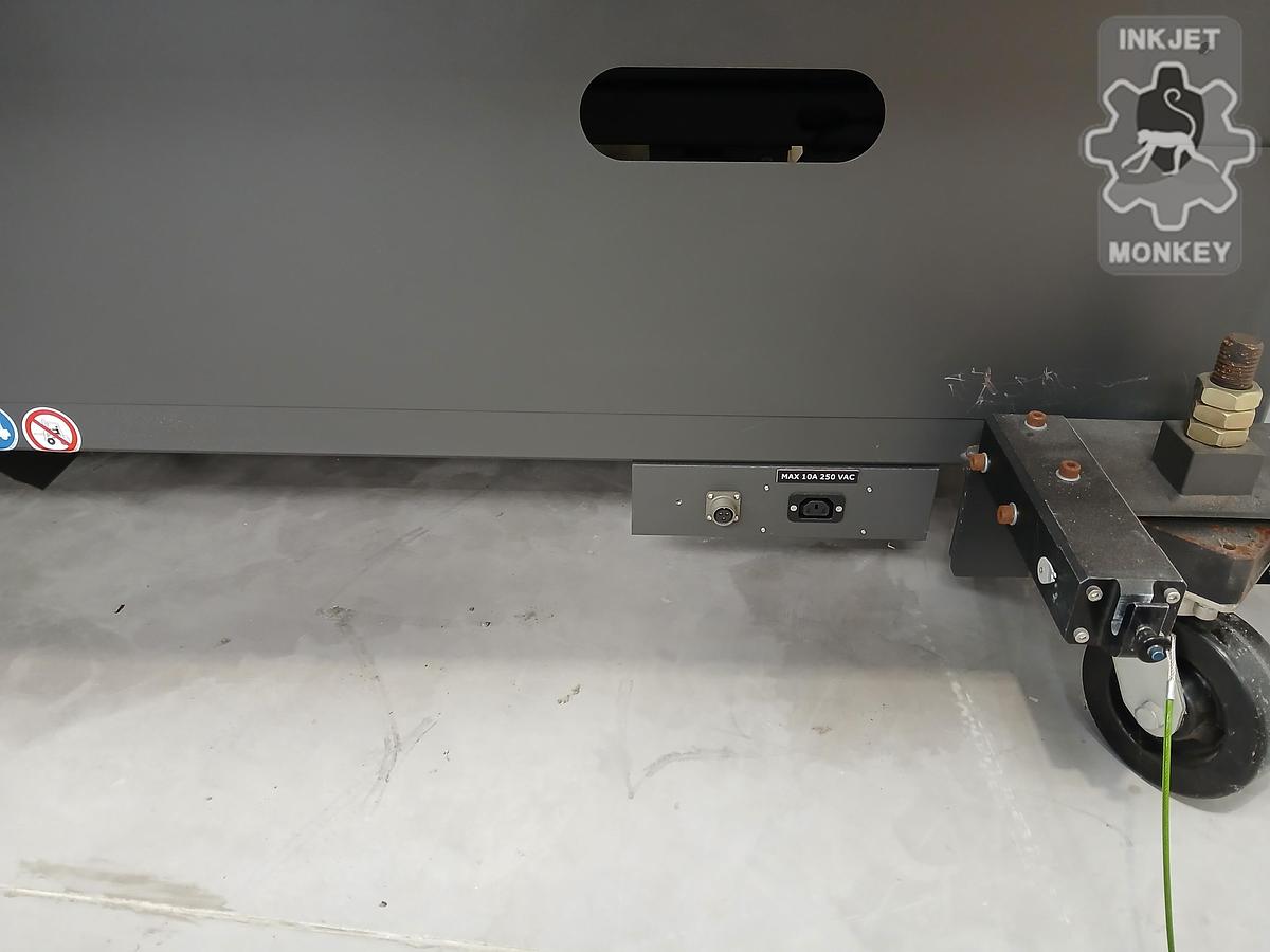 Used EFI VUTEk HS125 Feeder Table