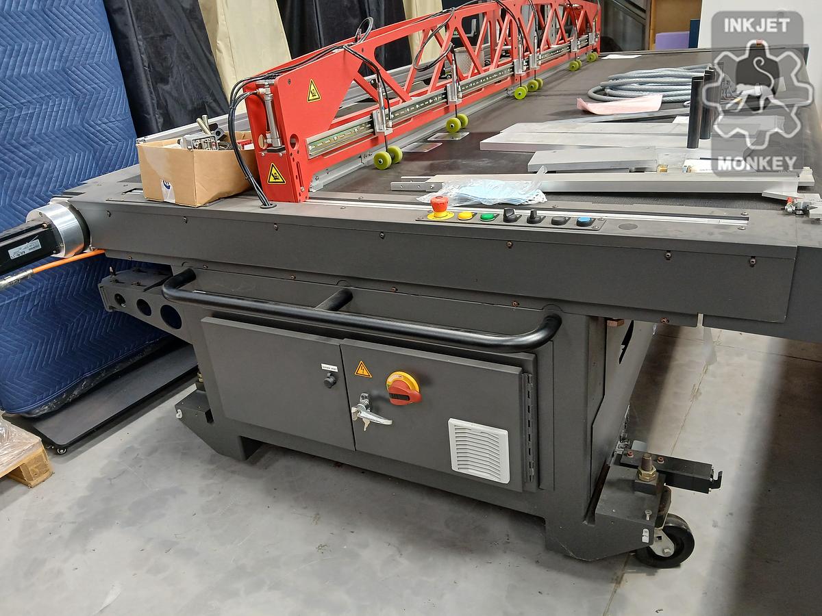 Used EFI VUTEk HS125 Feeder Table