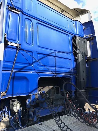 Used 2002 DAF 95 xf 380 euro 3 manual