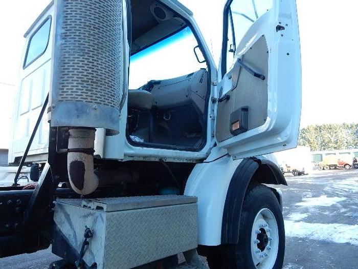 Used 2007 Sterling LT-9513- Stock #: 8796