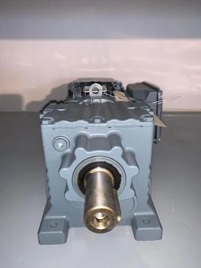 GEARMOTOR SEW R27 DRN71M4/BE05