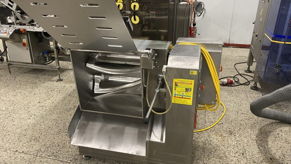 Used Laska ME130 Z-arm mixers