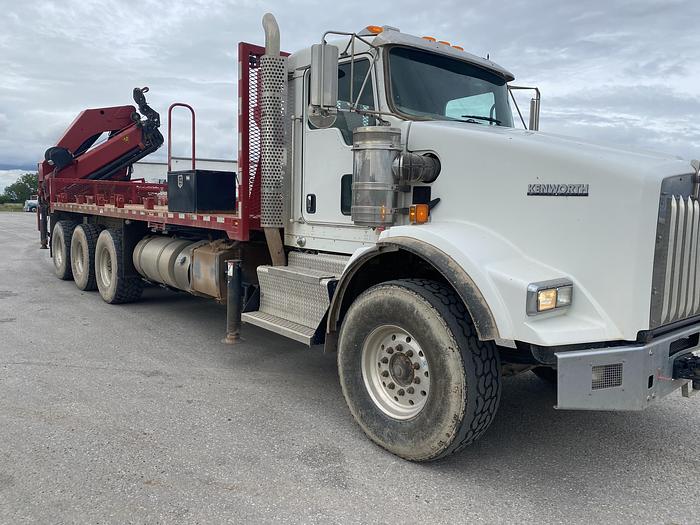 Used 2014 Kenworth Knuckle boom