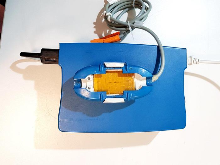 D'occasion GE enFlow IV Fluid/Blut Wärmer 100 mit enFlow Kontroller 121