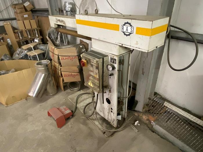 Used RAS 25.11 Seam Closer