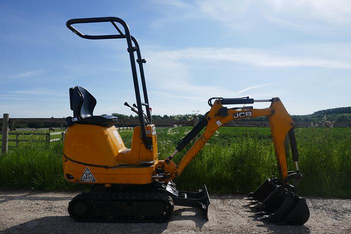 Used 2018 JCB 8008 CTS