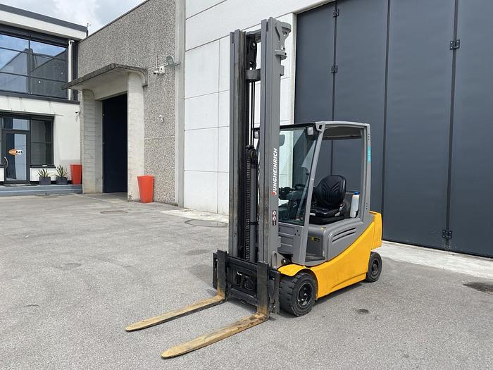 Usato 2018 JUNGHEINRICH EFG 320