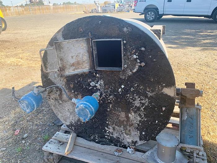 Used Tank, 65 Gallon, S/st, FT/DB, 28" x 24" #S743951
