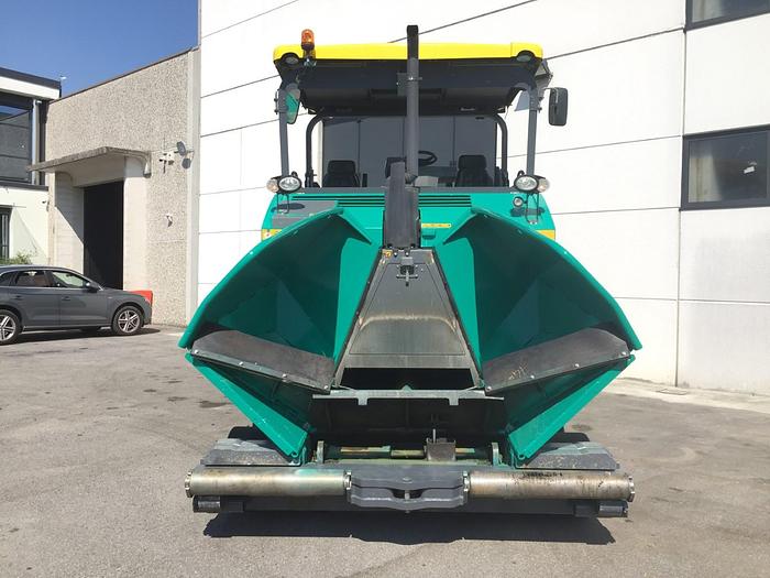 Used 2011 VOGELE SUPER 1803-2