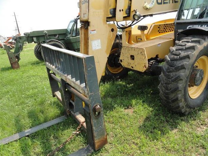 Used 2011 GEHL DL12-40