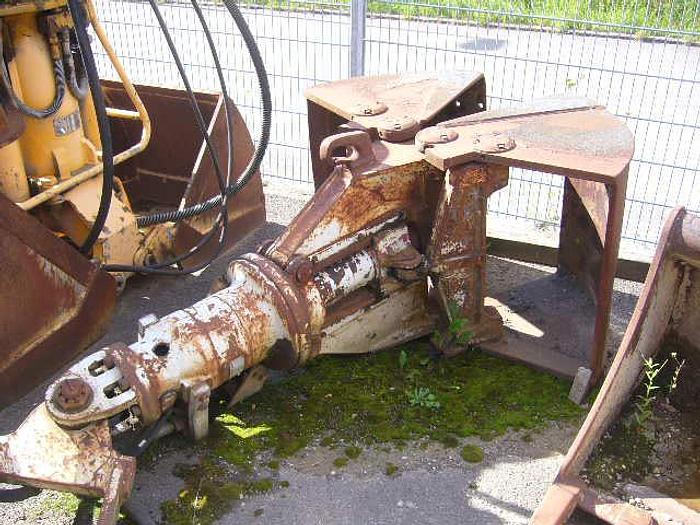 Used Clamshell buckets