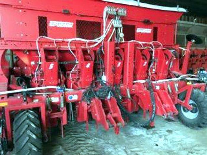Used Spudnik 8045 Potato Bed Planter