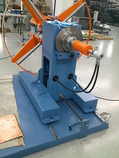 New F&P 1-5ton Undriven Decoilers #3230/.1/.3