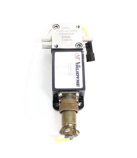 Used Validyne P55D-42-1970 Range 100KPA Assembly, 6 Prong Plug Wiring 5528